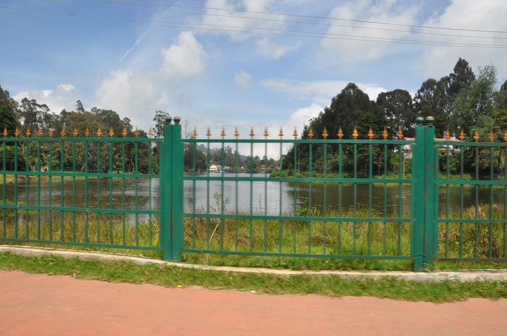 Jc Woodville Manor Kodaikanal Bagian luar foto